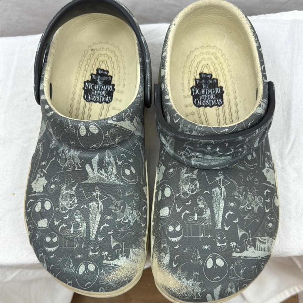 CROCS Black and Cream Nightmare Before Christmas Clogs